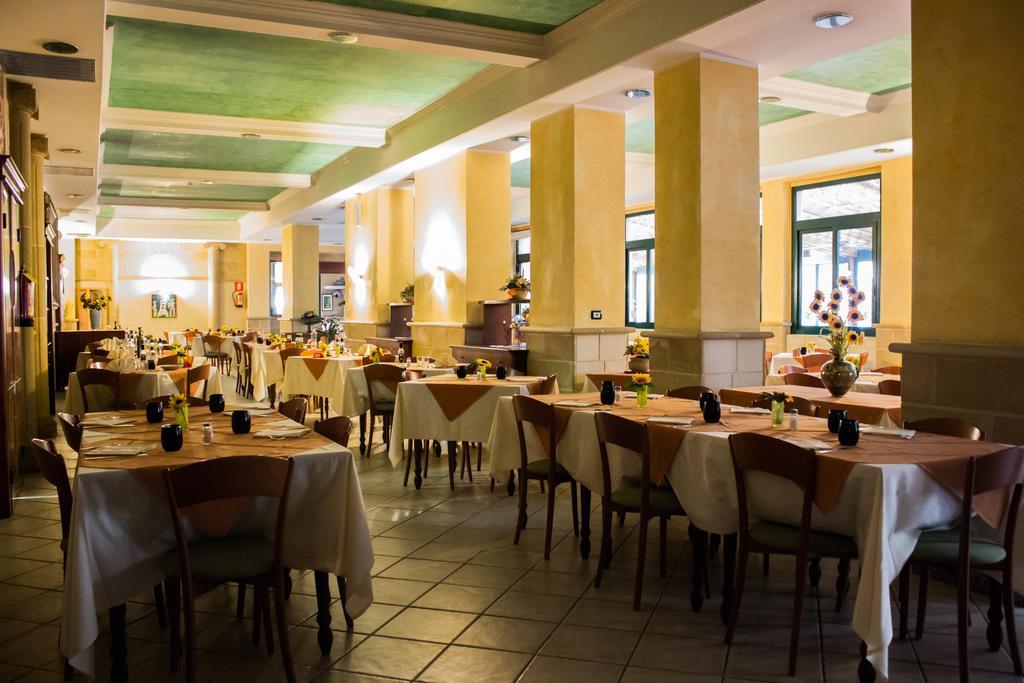 Hotel Salus Salice Terme Bagian luar foto