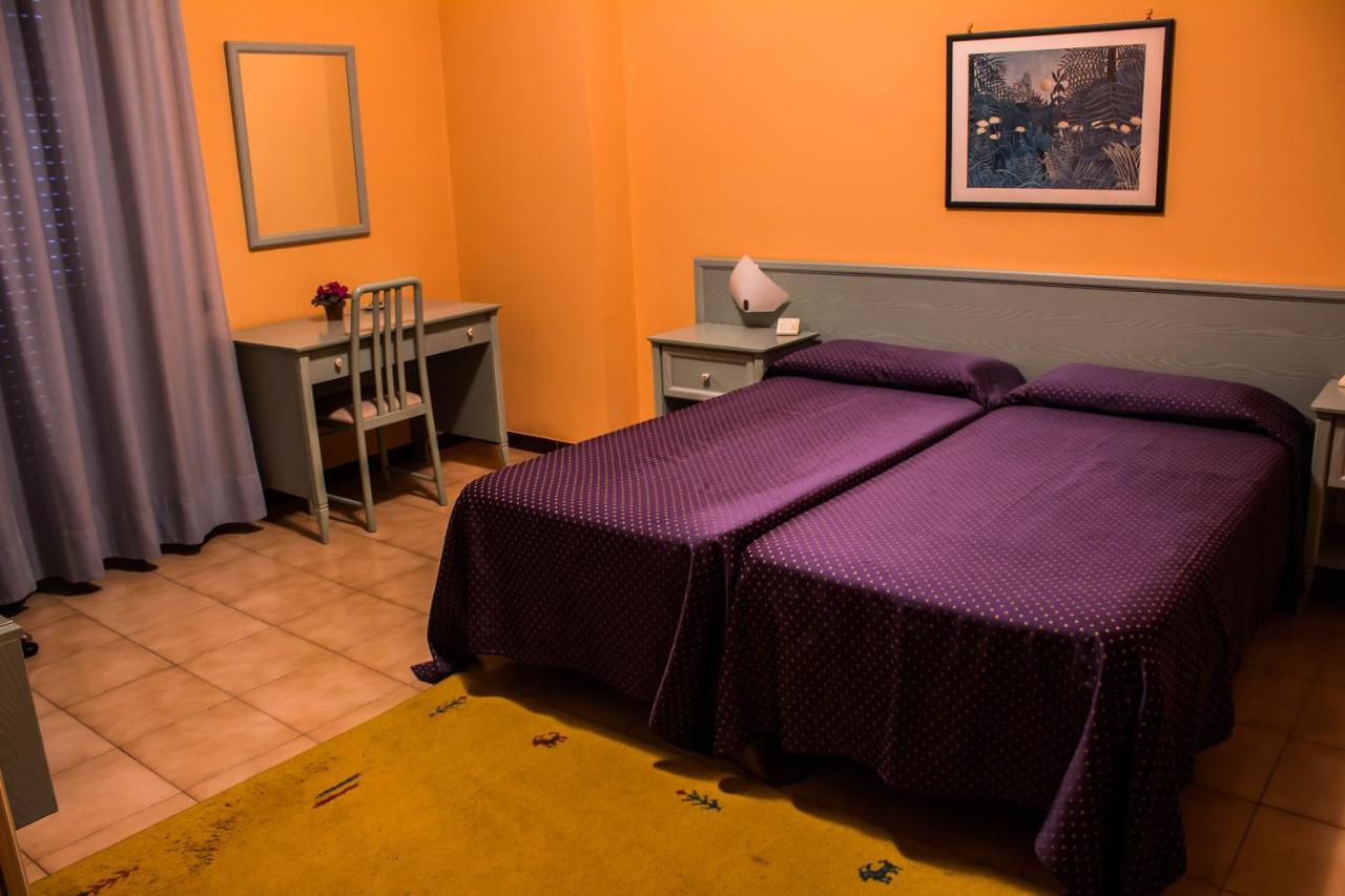 Hotel Salus Salice Terme Bagian luar foto