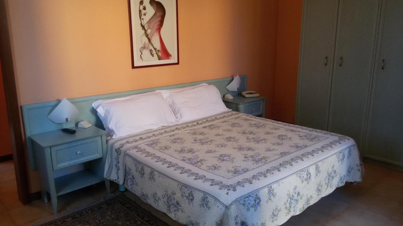 Hotel Salus Salice Terme Bagian luar foto